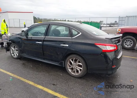 2015 Nissan Sentra Sr z USA, uszkodzony, nr VIN 3N1AB7APXFY238863